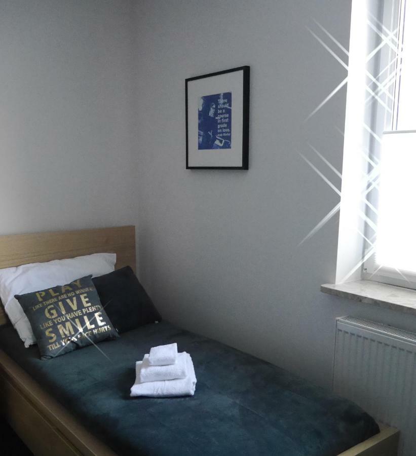 Obiekt Noclegowy Ocelot Homestay *